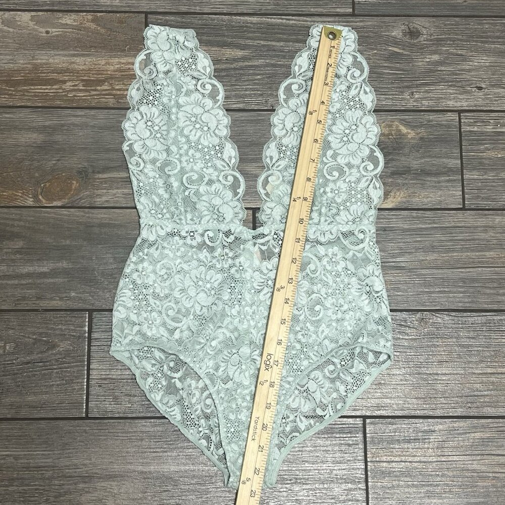 NWT Free People X HAH Comin in Haht Lace Bodysuit Small Something Blue Bride - Picture 12 of 16